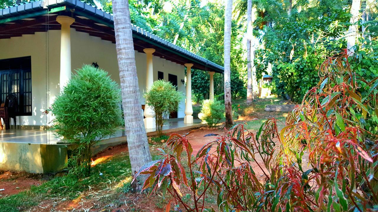 Soba Lanka Holiday Resort Melsiripura 외부 사진